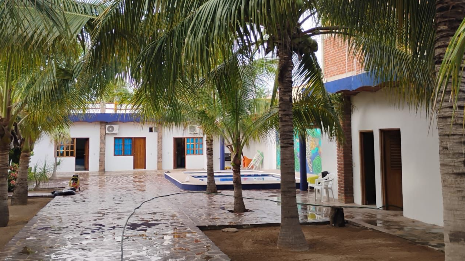 Renta vacacional privada Casa Playa Azul con alberca en Punta Pérula